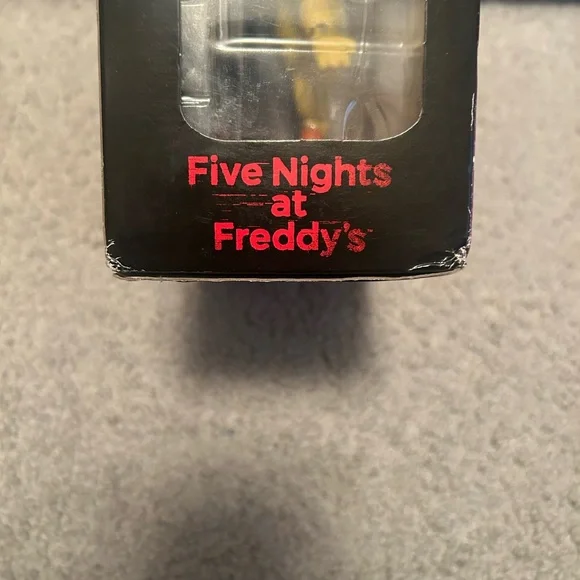 SOLD - Five Nights at Freddy’s Chica with Office Jazwares - Picture 12 of 16